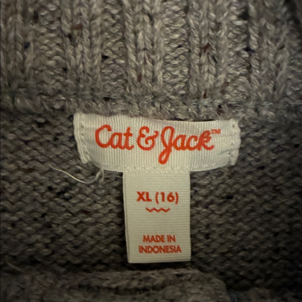 Big Boy Gray Sweater with Button Collar 16 - Picture 3 of 5